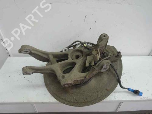 Used Left rear steering knuckle PEUGEOT 508 I (8D_) 2.0 HDi (140 hp) 7676461