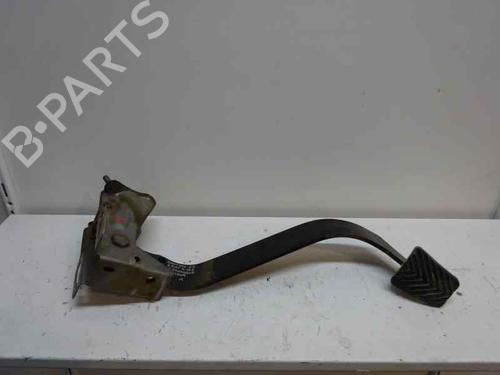 Used Clutch pedal MITSUBISHI PAJERO III (V7_W, V6_W) 3.2 Di-D (V68W) (160 hp) 8797496
