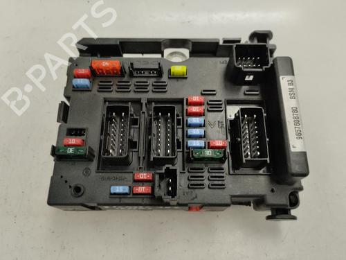 Used Fuse box CITROËN XSARA PICASSO (N68) 1.6 HDi (90 hp) 15248949