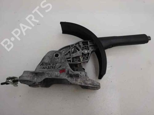 Used Hand brake Hand brake 8797211 8797211