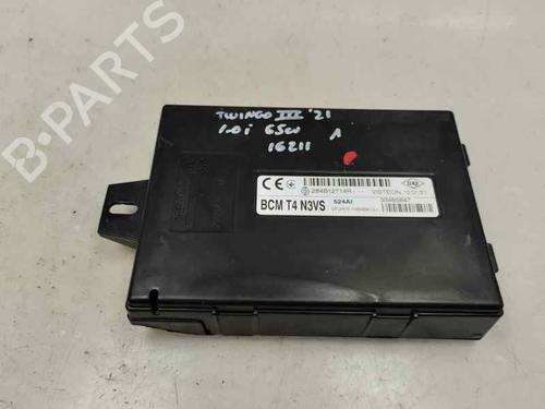 Sikringsdåse RENAULT TWINGO III (BCM_, BCA_) 1.0 SCe 65 (BCMJ) (65 hp) 22646301