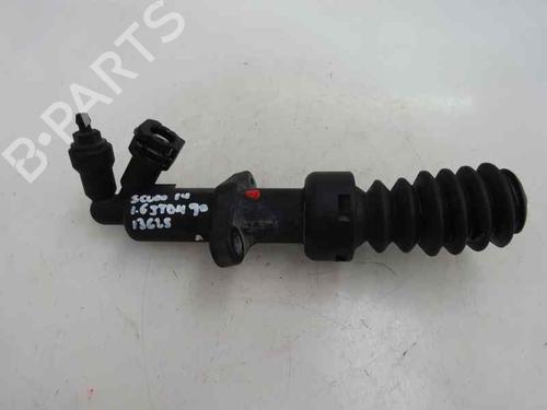 Used Clutch slave cylinder Clutch slave cylinder FIAT SCUDO Van (270_, 272_) 1.6 D Multijet (90 hp) 14169013 14169013