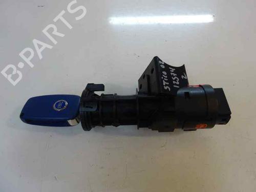 Rattlås /Tenningslås FIAT STILO (192_) 1.9 D Multijet (100 hp) 2502178