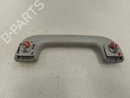 Used Front right interior door handle Front right interior door handle 18099822 18099822