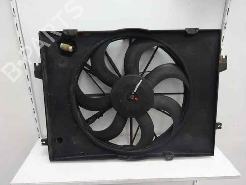 Used Radiator fan HYUNDAI TUCSON (JM) 2.0 All-wheel Drive (141 hp) 9500152