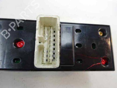Used Left front window switch Left front window switch HYUNDAI TUCSON (JM) 2.0 CRDi (140 hp) 8807563 8807563