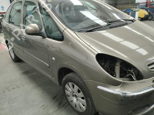 Fuse box CITROËN XSARA PICASSO (N68) 1.6 HDi | BP13881011E1 