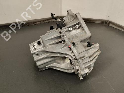 Used Gearbox KIA CARNIVAL II (GQ) 2.5 V6 (150 hp) 16890051