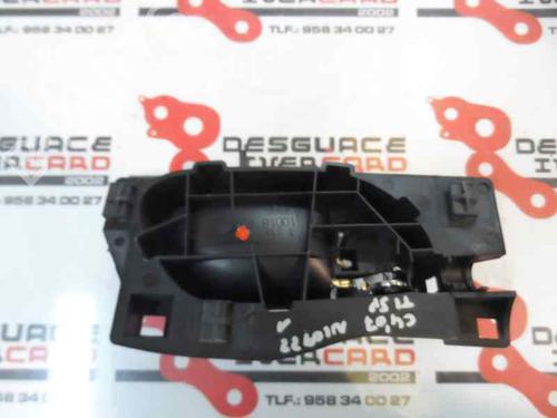 Used Rear left interior door handle Rear left interior door handle 3213165 3213165