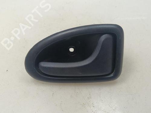 Used Rear right interior door handle Rear right interior door handle RENAULT CLIO II (BB_, CB_) 1.2 16V (BB05, BB0W, BB11, BB27, BB2T, BB2U, BB2V, CB05,... (75 hp) 39900225 39900225