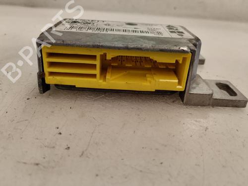 Used ECU airbags RENAULT CLIO II (BB_, CB_) 1.2 (BB0A, BB0F, BB10, BB1K, BB28, BB2D, BB2H, CB0A,... (58 hp) 15560369