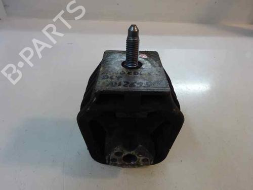 Used Engine mount Engine mount MERCEDES-BENZ A-CLASS (W169) A 180 CDI (169.007, 169.307) (109 hp) 8797022 8797022