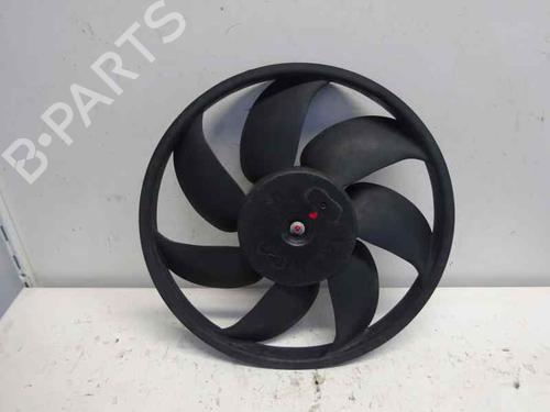 Used Radiator fan Radiator fan 4495738 4495738
