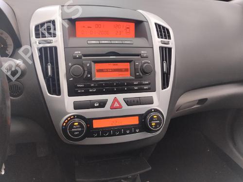 Left taillight KIA CEE'D Hatchback (ED) 1.6 CRDi 115 | BP13460135C34