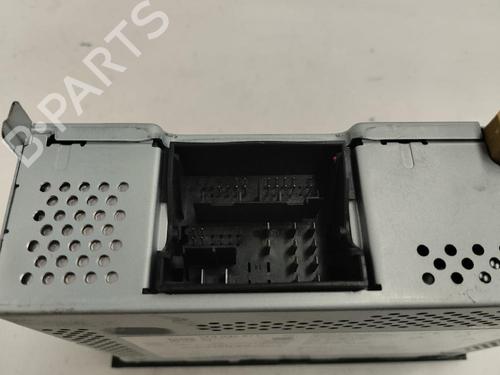 Used Radio SEAT IBIZA IV (6J5, 6P1) 1.2 TSI (90 hp) 13742932