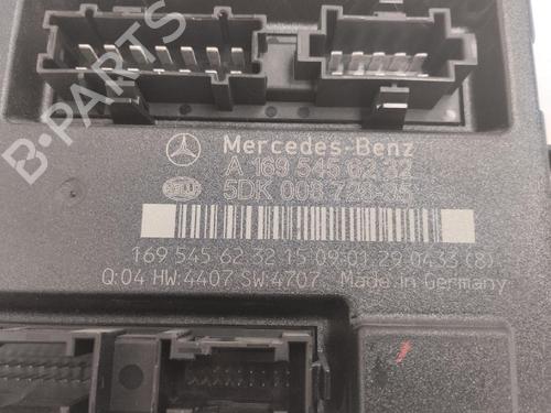 Used Fuse box MERCEDES-BENZ A-CLASS (W169) A 180 CDI (169.007, 169.307) (109 hp) 13688129