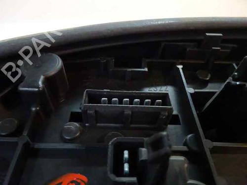 Venstre Baklys PEUGEOT 306 Hatchback (7A, 7C, N3, N5) 1.9 D (69 hp) 2284869