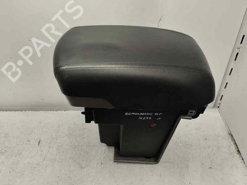 Used Armrest / Center console HYUNDAI ix35 (LM, EL, ELH) 2.0 CRDi (136 hp) 24033279