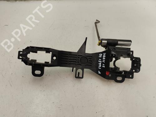 Used Front left exterior door handle TOYOTA YARIS (_P13_) 1.5 Hybrid (NHP130_, NHP130) (101 hp) 19483135