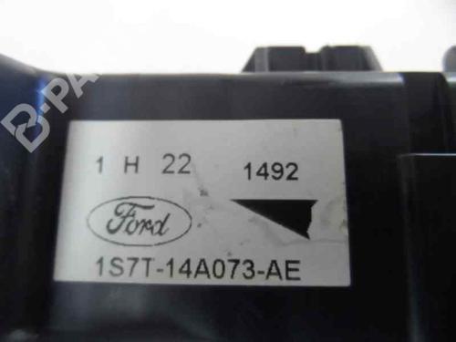 Fuse box FORD MONDEO III (B5Y) 2.0 16V TDDi / TDCi | BP355398E1 