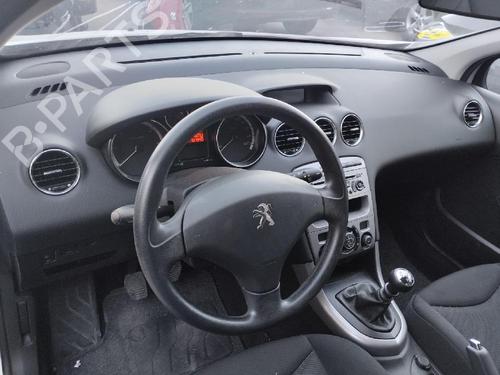 Used Dashboard Dashboard PEUGEOT 308 I (4A_, 4C_) 1.6 HDi (112 hp) 16035855 16035855