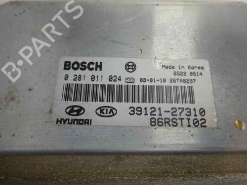 Engine control unit (ECU) KIA CARENS II MPV (FJ) | BP6547201M57
