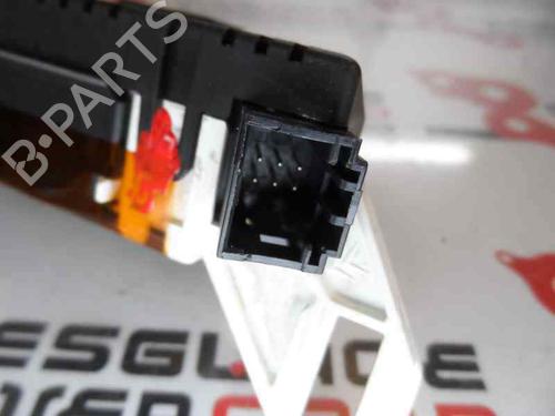 Used Display monitor CITROËN C4 I (LC_) [2004-2014]  3450225