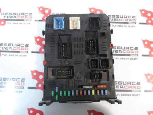 Used Fuse box CITROËN C4 I (LC_) [2004-2014]  585655