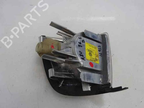 Blinklys foran høyre AUDI 80 B4 Avant (8C5) 1.9 TD (75 hp) 3206823
