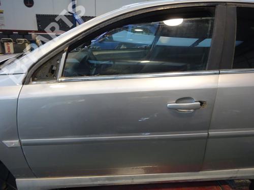 Used Left front door OPEL VECTRA C (Z02) [2002-2009]  11106603