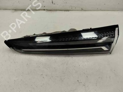 Used Right tailgate light Right tailgate light 27243065 27243065