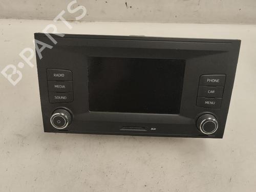 Used Radio Radio 13742932 13742932
