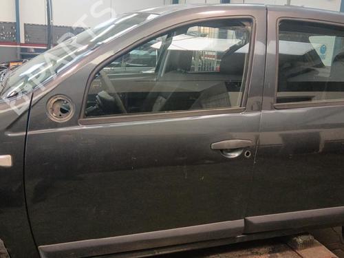 Used Left front door Left front door DACIA SANDERO 1.6 (BS0D, BS0B, BS0F, BS0H) (87 hp) 35743846 35743846