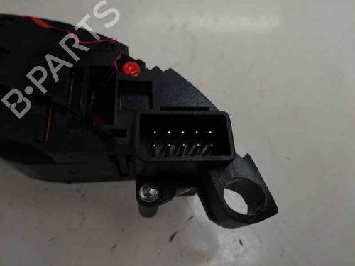 Used Switch MERCEDES-BENZ C-CLASS Coupe (CL203) C 220 CDI (203.708) (150 hp) 4025943