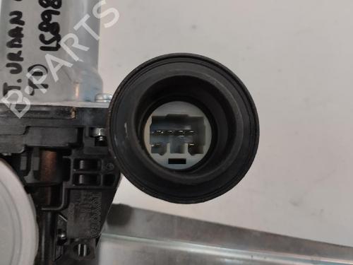 Used Rear right window mechanism TOYOTA URBAN CRUISER (_P1_) 1.4 D-4D (NLP110_, NLP110R) (90 hp) 17084154