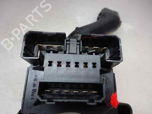 Used Steering column stalk SKODA OCTAVIA I (1U2) 1.9 TDI (100 hp) 4973174