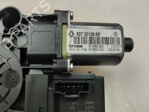 Used Right front window motor RENAULT MEGANE III Hatchback (BZ0/1_, B3_) 1.2 TCe (BZ2B, BZ11) (116 hp) 23425633