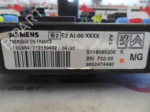 Used Fuse box CITROËN C2 (JM_) 1.4 HDi (68 hp) 353685