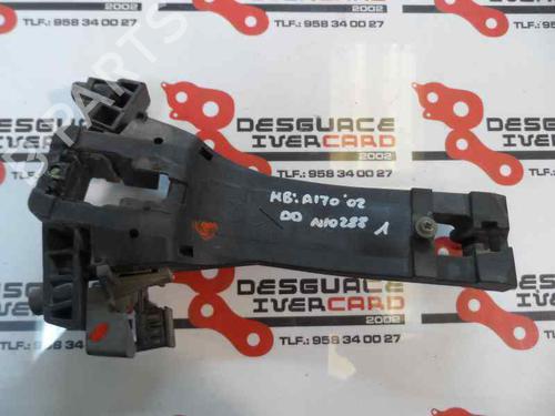 Used Front right interior door handle MERCEDES-BENZ A-CLASS (W168) A 170 CDI (168.009, 168.109) (95 hp) 3213214