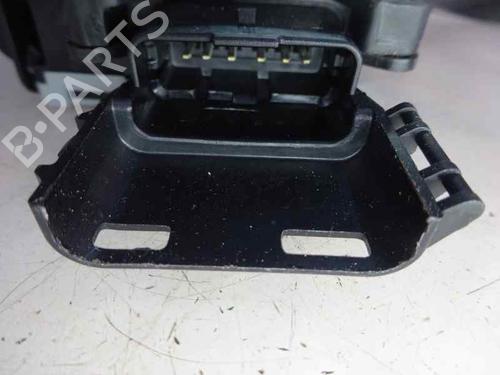 Høyre bak lås CITROËN C3 Picasso (SH_) 1.4 VTi 95 (SH8FSC, SH8FP0, SH8FP6) (95 hp) 6503761