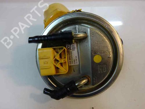 Used Fuel pump OPEL CORSA C (X01) 1.3 CDTI (F08, F68) (70 hp) 1553484