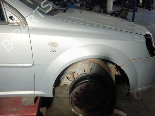 Used Right front fenders Right front fenders CHEVROLET NUBIRA Saloon 2.0 D (121 hp) 35745804 35745804
