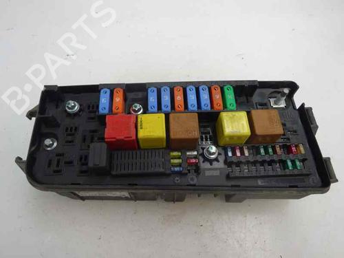Used Fuse box OPEL VECTRA C (Z02) 2.2 DTI 16V (F69) (125 hp) 9236151
