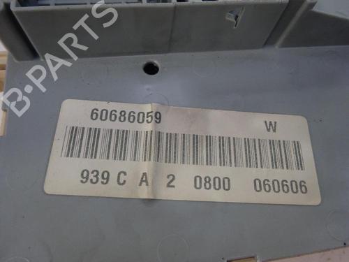 Zekeringkast ALFA ROMEO 159 (939_) 1.9 JTDM 16V (939AXC1B, 939AXC12) (150 hp) 10549666