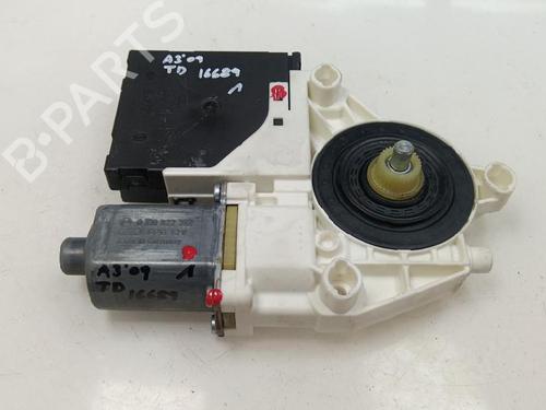 Used Right rear window motor Right rear window motor AUDI A3 Sportback (8PA) 2.0 TFSI (200 hp) 35745779 35745779
