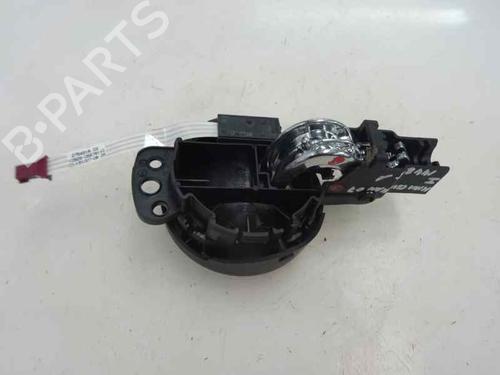 Used Front left interior door handle Front left interior door handle 7761622 7761622