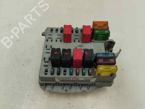 Fuse box FIAT PUNTO (188_) 1.2 Natural Power (188BXA1A) | BP29133845E1