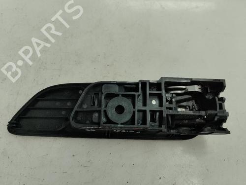 Used Front right interior door handle Front right interior door handle MAZDA 3 Saloon (BL) 2.2 MZR CD (BL10) (150 hp) 13917743 13917743