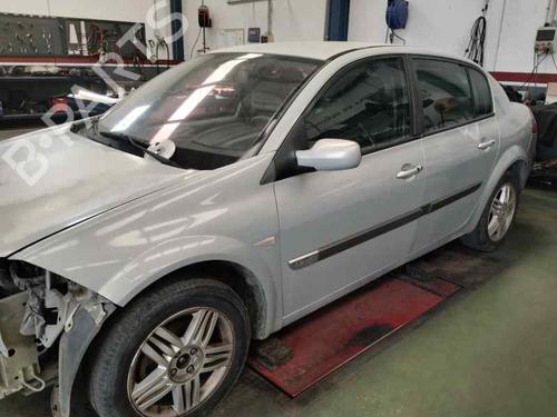 Fuse box RENAULT MEGANE II Saloon (LM0/1_) 1.9 dCi (LM0G, LM1G, LM2C) | BP26555628E1  - Image 8