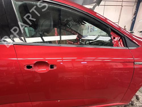 Used Right front door Right front door RENAULT MEGANE IV Hatchback (B9A/M/N_) 1.2 TCe 130 (B9MR) (130 hp) 35744952 35744952